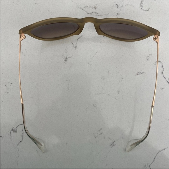 Ray-Ban Matte Olive Green Frame Brown Gradient Lens Sunglasses main image 7